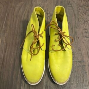 Casual-lace-up suede high top Oxford by Cole Haan. Size 9, great condition.